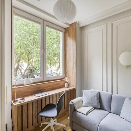 Stunning 2bed With Terrace And Parking *