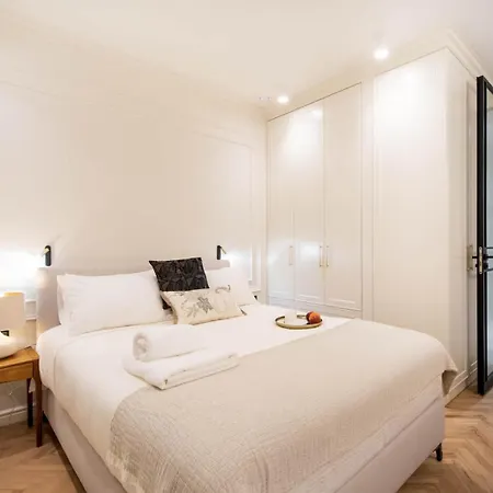 Apartman Stunning 2bed With Terrace And Parking *