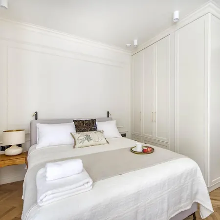 Stunning 2bed With Terrace And Parking *