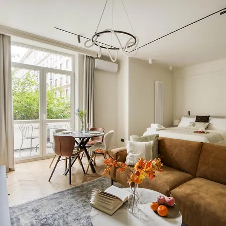 Stunning 2bed With Terrace And Parking * Warschau