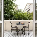 Stunning 2bed With Terrace And Parking Appartement Varsovie