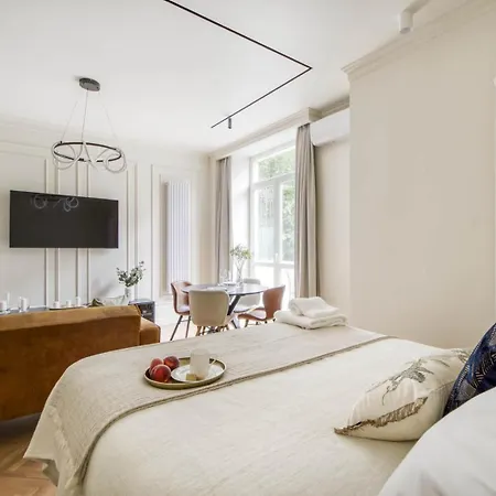 Stunning 2bed With Terrace And Parking * Varsovie