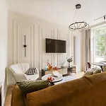 Stunning 2bed With Terrace And Parking