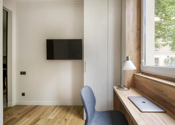 Stunning 2bed With Terrace And Parking Apartament