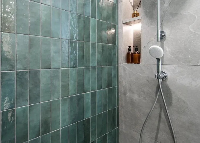 Apartament Stunning 2bed With Terrace And Parking Warszawa